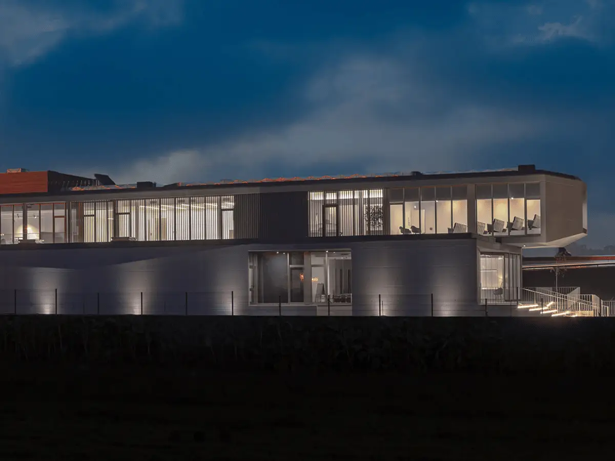 ZAGA Center Aveiro Portugal Expert in zygomatic implants