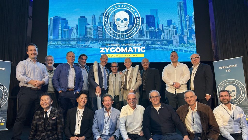 Group photo at the First Global Zygomatic Complications Symposium.