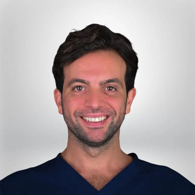 Dr. Umberto Russo - ZAGA Center Paris