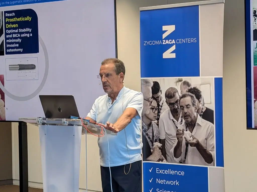 Dr. Carlos Aparicio during his session on the ZAGA Concept