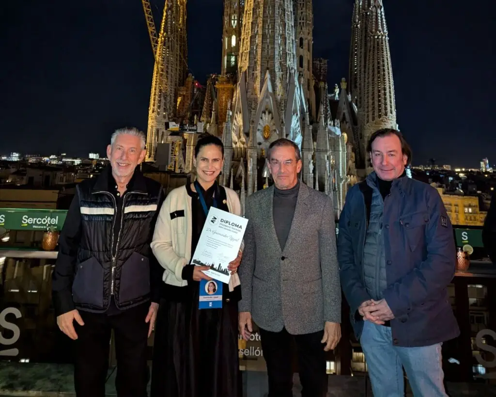 Participant with the lecturers