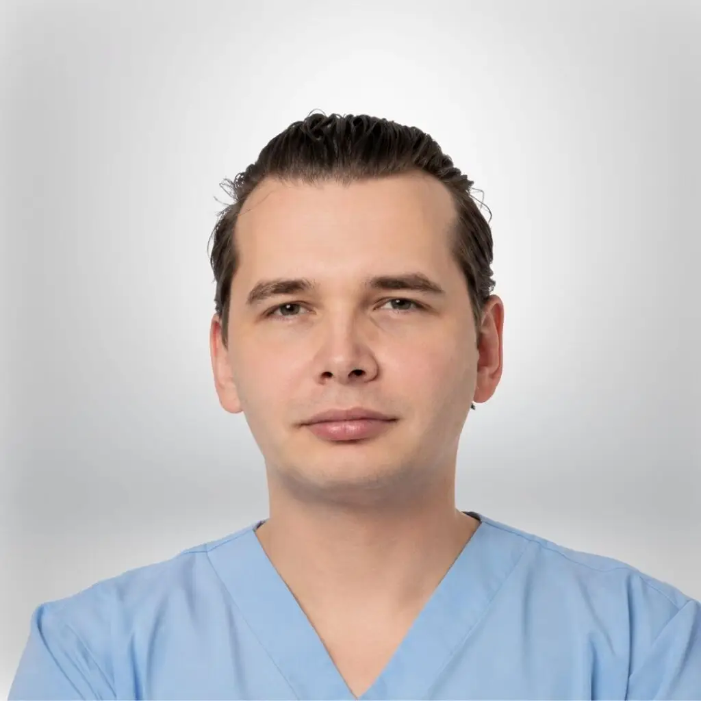 Dr Alexander Varabyev