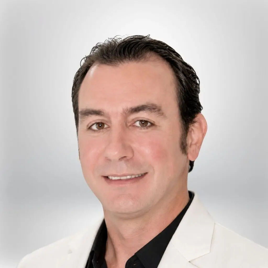 Dr Arturo Bilbao Alonso
