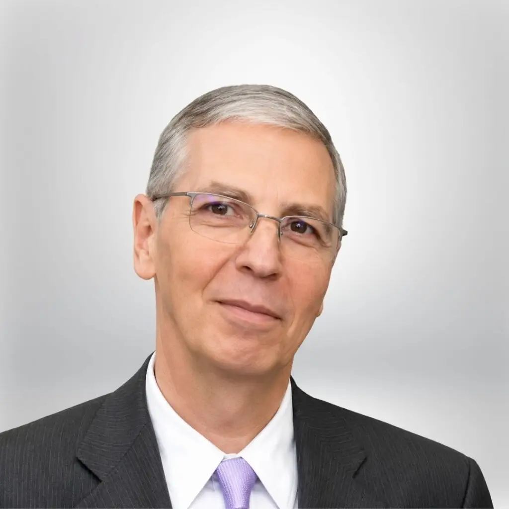 Dr Eduardo Moraes